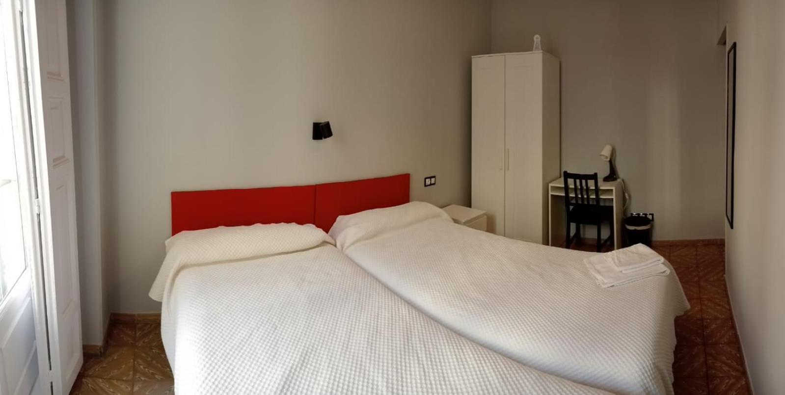 Hostal Yolanda มาดริด ภายนอก รูปภาพ