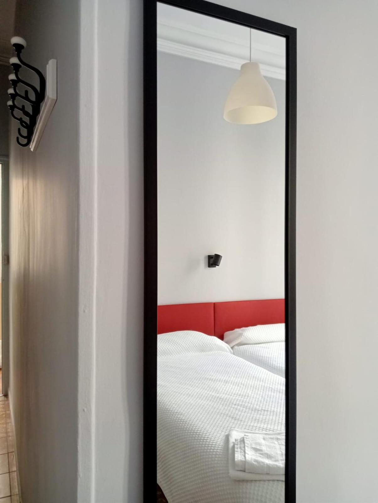 Hostal Yolanda มาดริด ภายนอก รูปภาพ